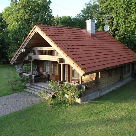 Dom wakacyjny Kangru *